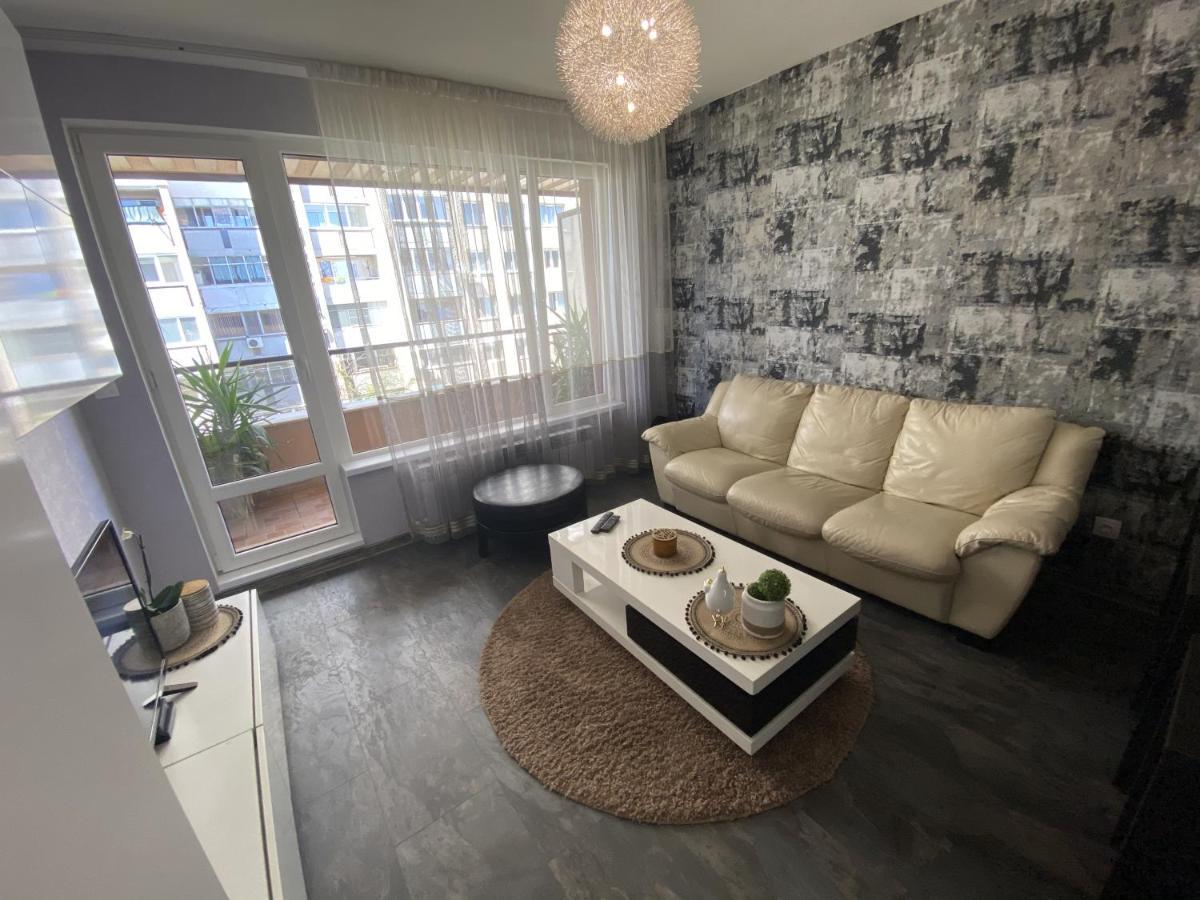 Lovely Cozy Apartment София Экстерьер фото